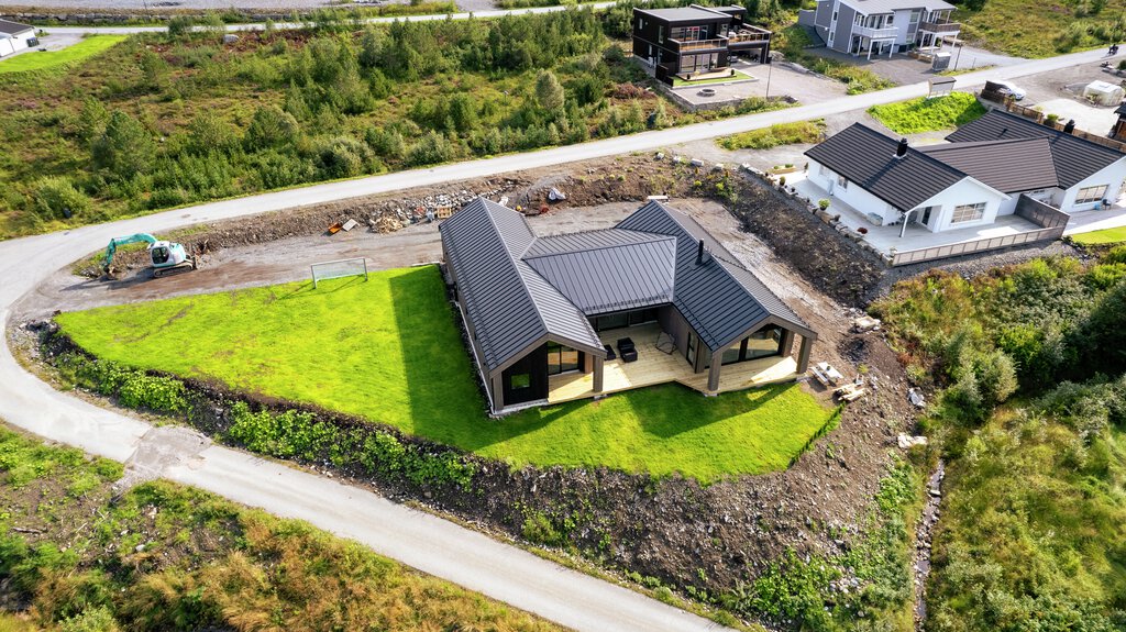 Averøy - Kreklingstien 14