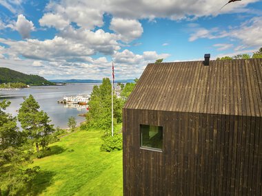 Asker - Benjamin Stenmarck og Pia Bergmann, tvillinghus på Nærsnes