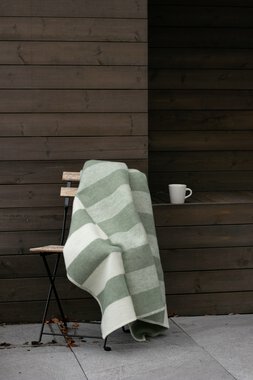 Lillestrøm - Anette Wie, stol med pledd