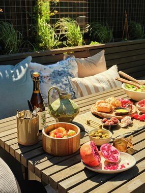 Oslo - Ekeberg – Lasse Vermeli – Uterom i MøreRoyal