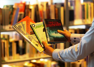 Utlånstoppen 2024: Debutantbøker for barn og unge