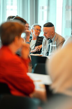 Nasjonale sår - 2025 - Sammen til synagogen