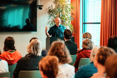 Nasjonale sår - 2025 - Sammen til synagogen