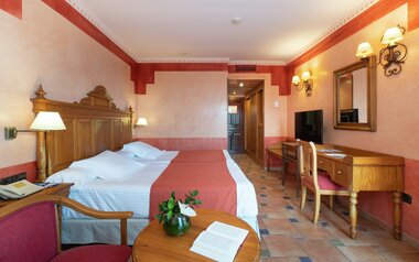 MS Amuragua MS Amuragua