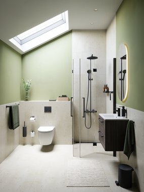 Det lille badet - sort eik Det lille badet - sort eik