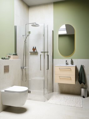 Det lille badet - lys eik Det lille badet - lys eik