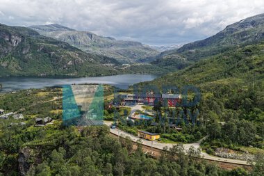 Vatnahalsen Høyfjellshotell- Flåm - Sognefjord