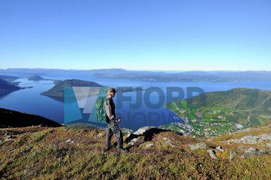 Utsikt over Sunnhordland frå Malmangernuten 