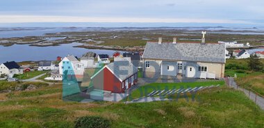 Kystpilegrimsleia. Fyrvokterboligen. Sula fyr.