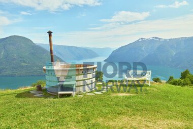 Raaum Gard, Luster, Sognefjord