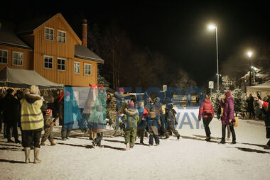 Julemarked i Hjelmeland