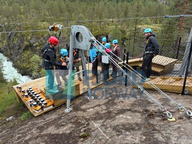 SkyRavn ZipLine - Jostedal - Sognefjord