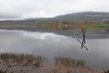 Utsikt mot Bogstad gård og dykalbe