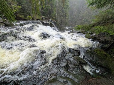Utsikt fra toppen av Sæterbekkens høyeste vannfall