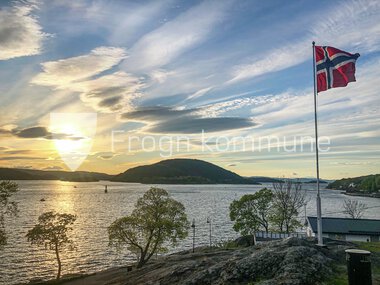 Norsk flagg flaggstang Badeparken