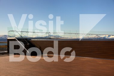 Basseng på taket av Wood Hotel