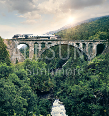 Raumabanen, Åndalsnes ved Trollveggen