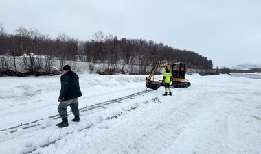 Montering av pukkellaksfelle