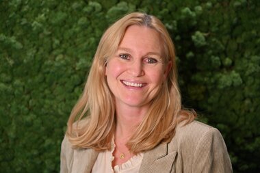 Julia Lisbet Knudsen Julia Lisbet Knudsen