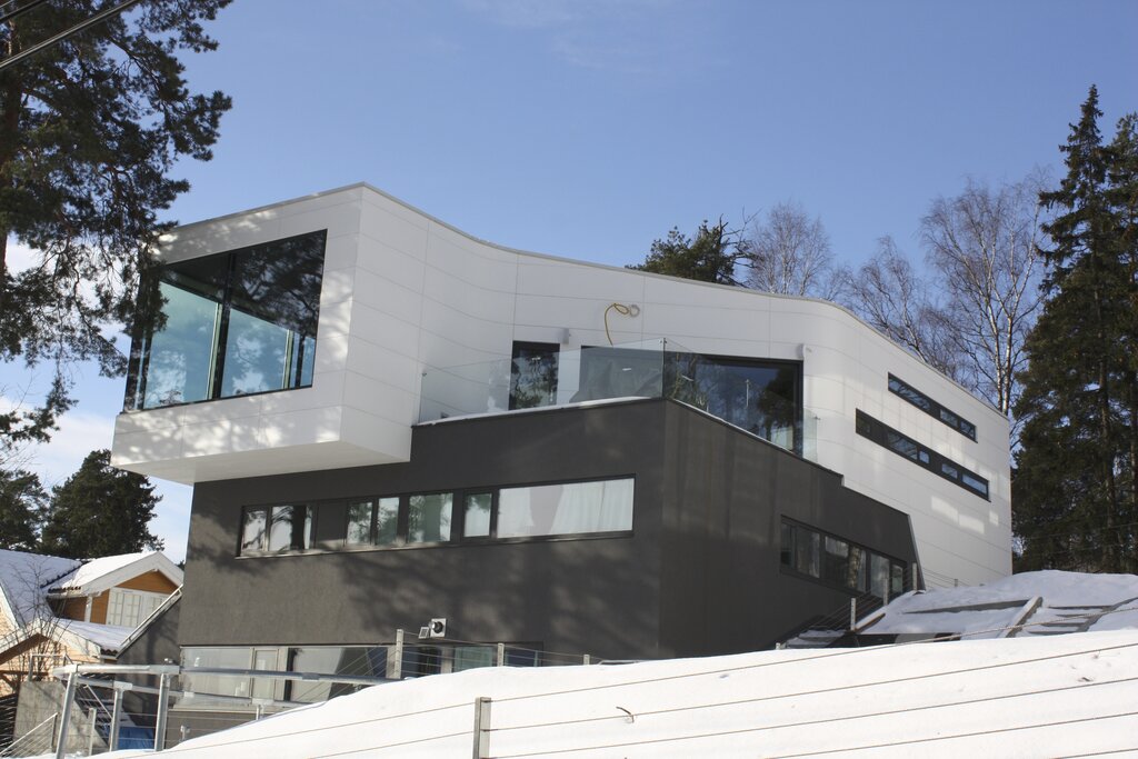 Enebolig Holgerslystveien, Lysaker