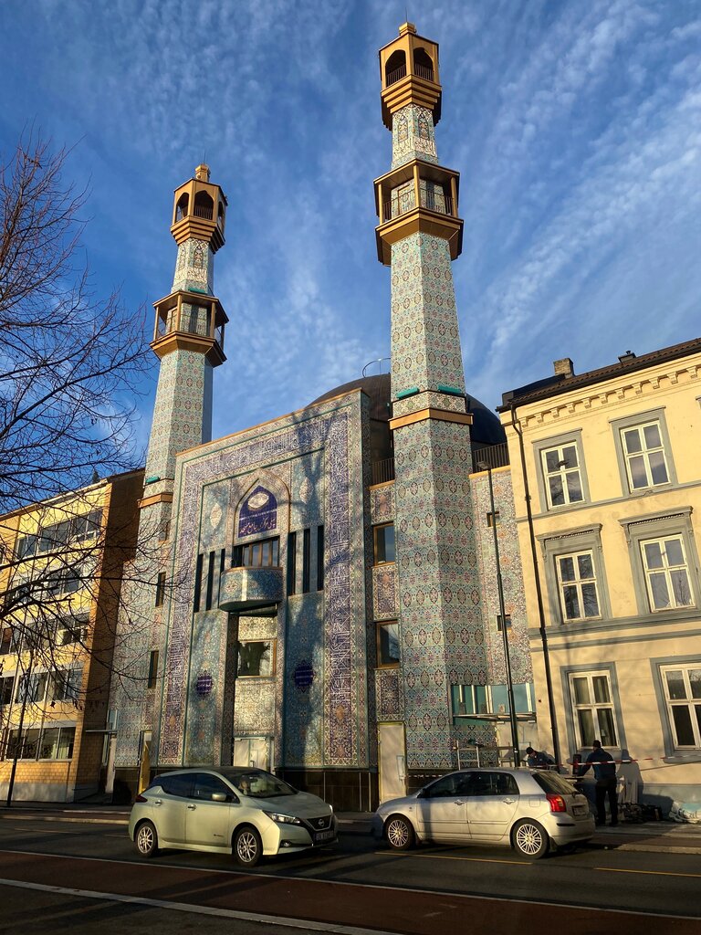 Central Jam-e-Mosque