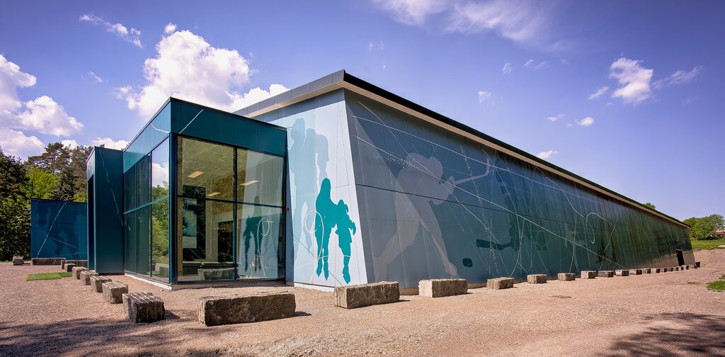 Sandefjord Ishall, Bugården