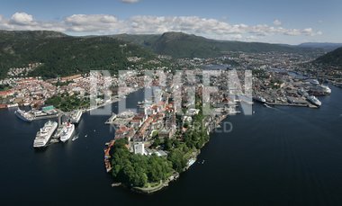 Flyfoto av Bergen