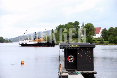 Badstuen Flabellina og veteranbåten Oster 