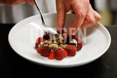 Bekkjarvik Gjestgiveri Hotel & Suites