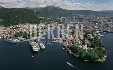 Flyfoto av Bergen