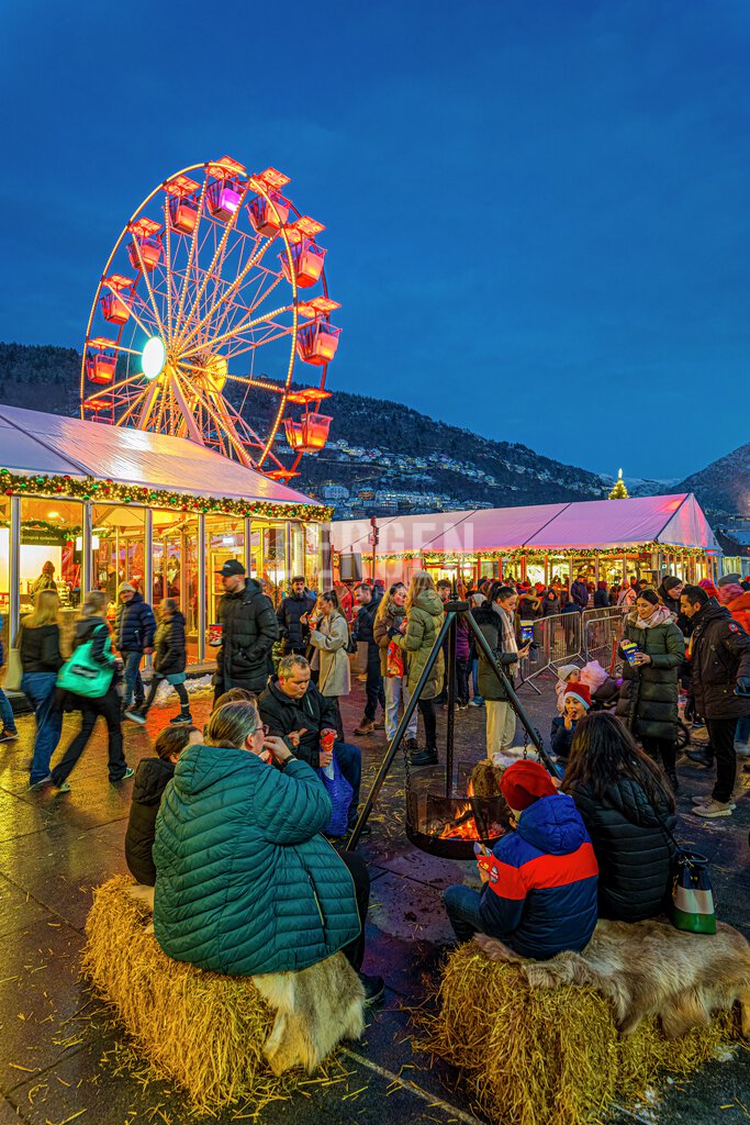 Bergen Julemarked på Festplassen 2023