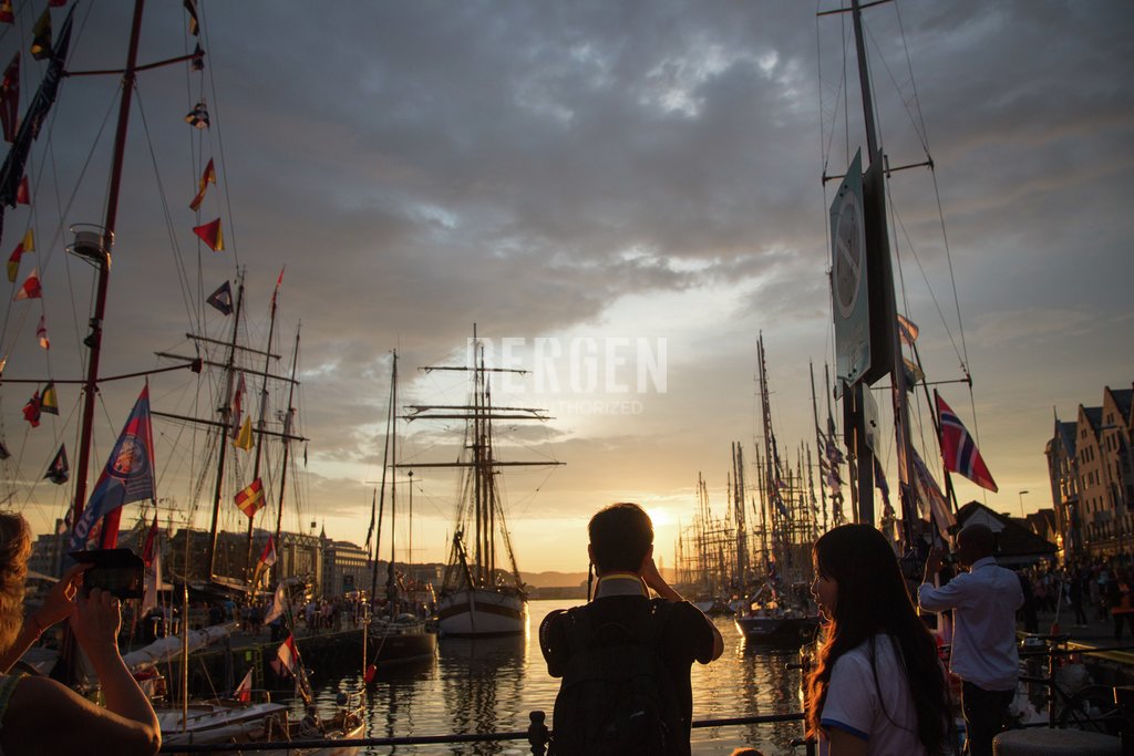 Folk på Tall ships races 2014