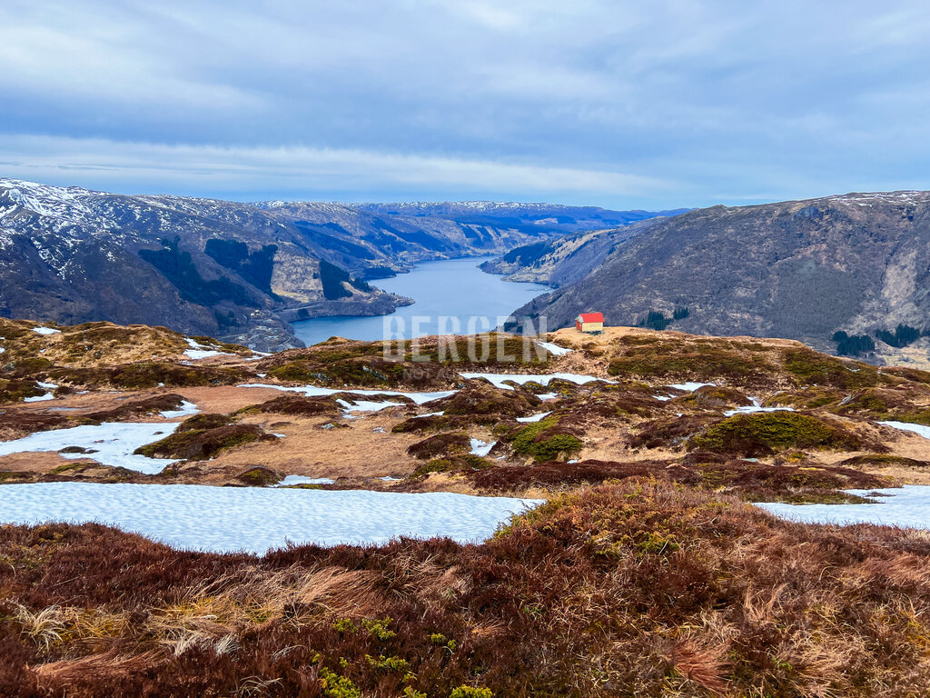 Fjelltur til Hananipa i Vaksdal øst for Bergen