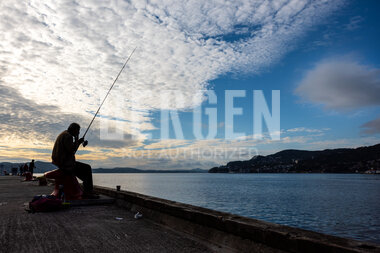 Fisker i Sandviken i Bergen