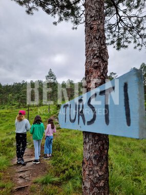 Fjelltur til "Slottet" i Modalen kommune utenfor Bergen