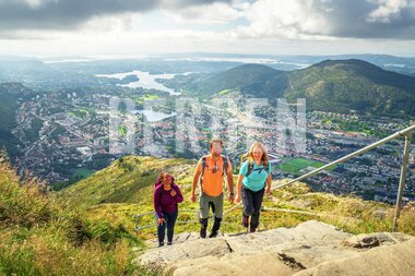 Sherpatrapper opp Ulriken 