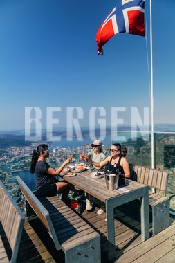Restaurant Skyskraperen på Ulriken i Bergen