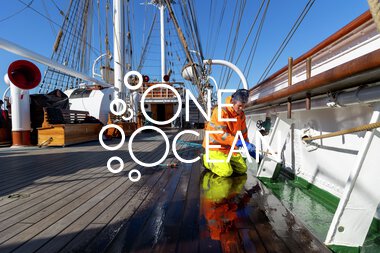  Seilas til Bermuda med UiT Norges arktiske universitet: Mannskapet i arbeid – reparasjon og vedlikehold. Ola Gjerde 