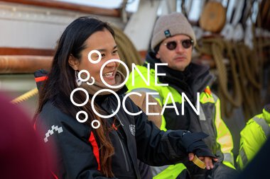 Workshop på dekk på vei mot Pond Inlet 