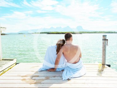 Swimming at Rakelfjæro on Herøy