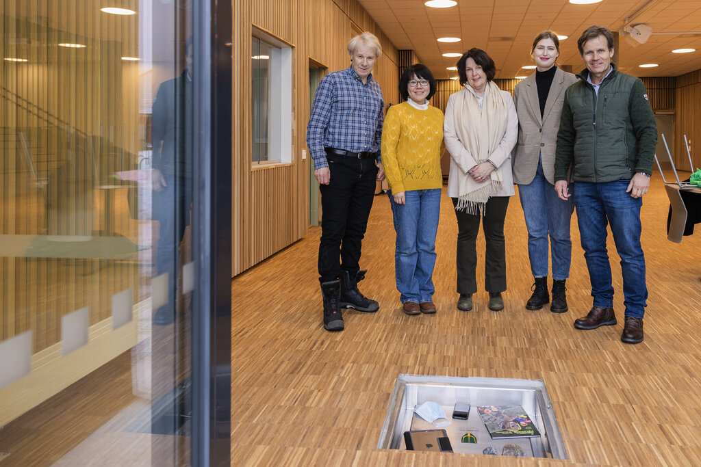 Minneskrin på nye Fjerdingby skole