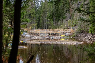 Helikopterstøp på Åmotdammen