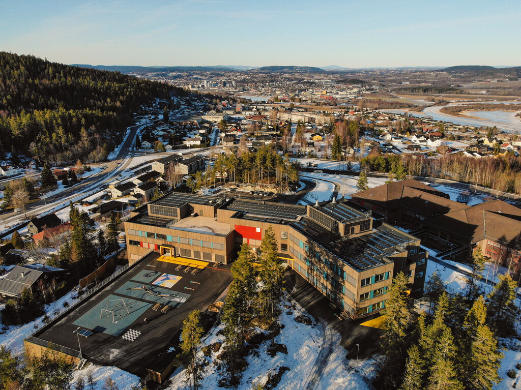Nye Fjerdingby skole