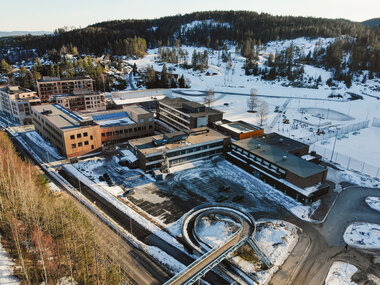 Marikollen ungdomsskole og Fjerdingby sentrum