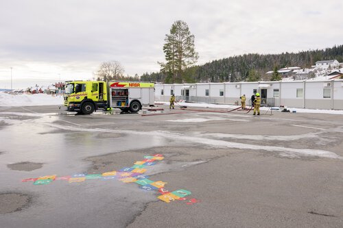 Røykdykkerøvelse på gamle Fjerdingby skole
