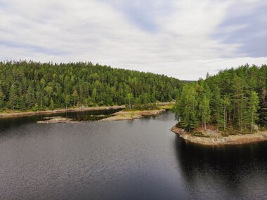 Rehabiliterer demninger i Ramstadsjøen