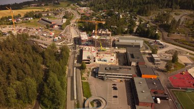 Ravinen og Marikollen Torg