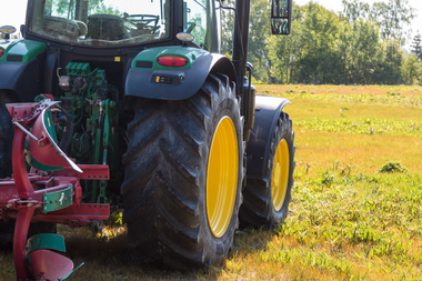 Fotballbanen på Åsvang settes i stand