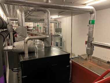 Varmesentral i Rælingen rådhus