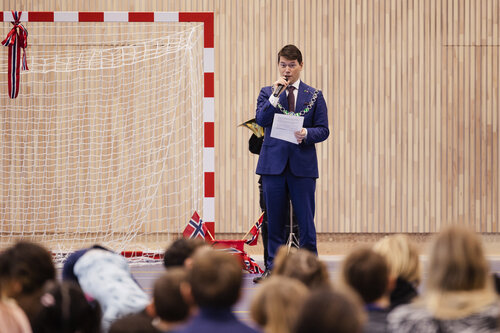 Offisiell åpning av nye Fjerdingby skole og ressursavdeling